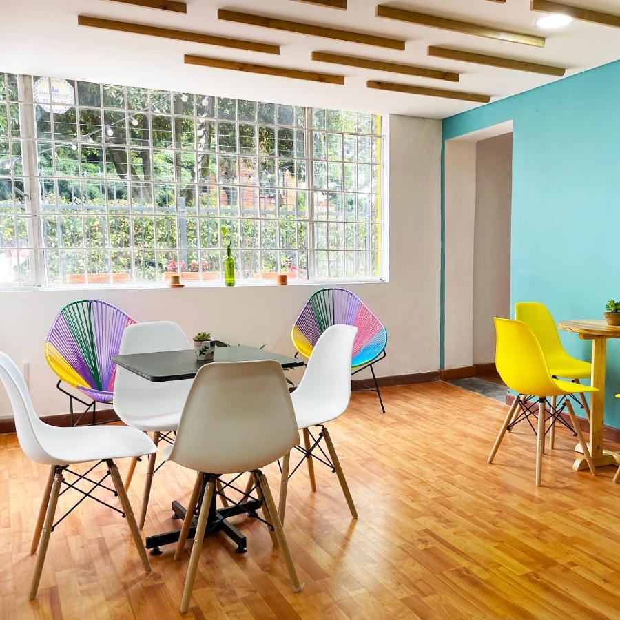 Hostal Macondo Bogotá Esterno foto